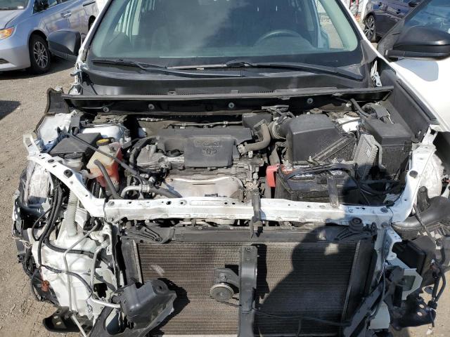2018 TOYOTA RAV4 LE - 2T3ZFREV6JW470092