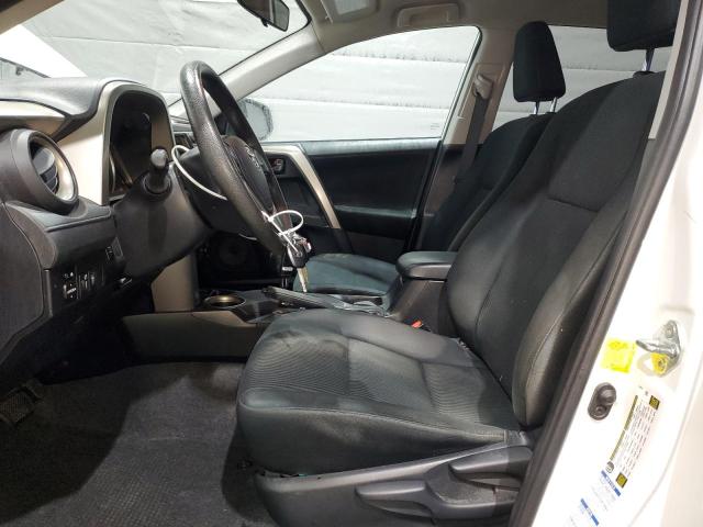 2015 TOYOTA RAV4 LE - 2T3BFREV2FW240140