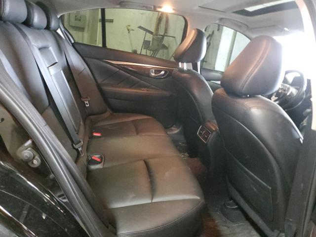 2019 INFINITI Q50 LUXE - JN1EV7AR2KM555382