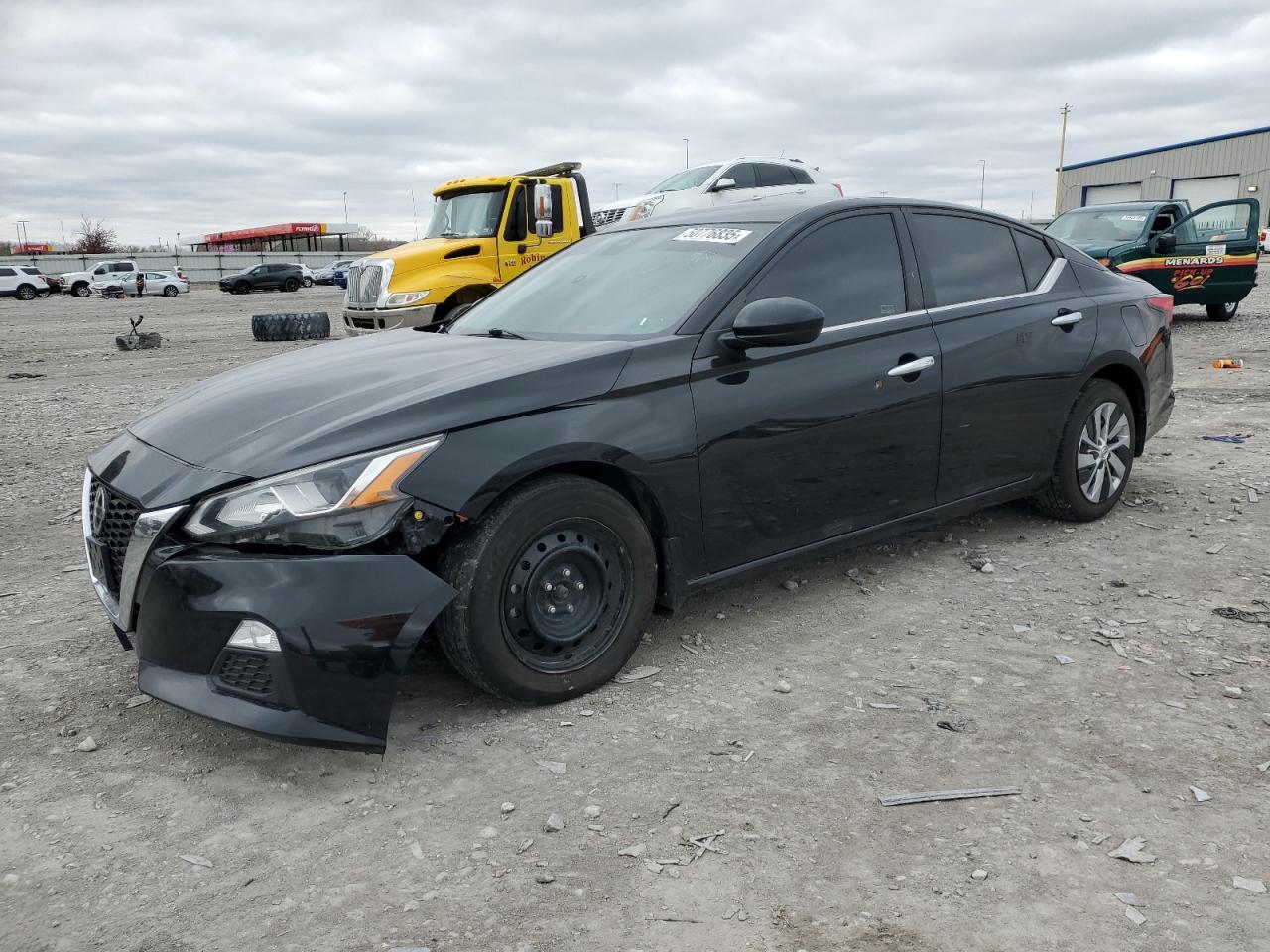 NISSAN ALTIMA S
