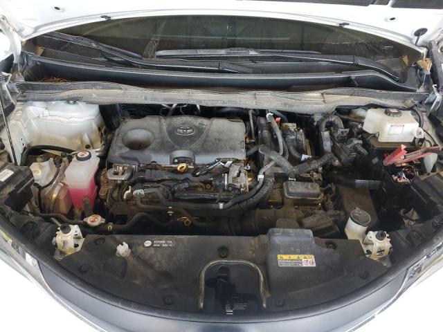 2021 TOYOTA SIENNA XLE - 5TDYRKEC1MS031672