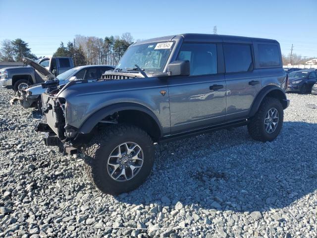 FORD BRONCO BAS