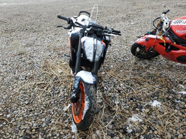 2022 KTM 890 DUKE R VBKTU9400NM840116