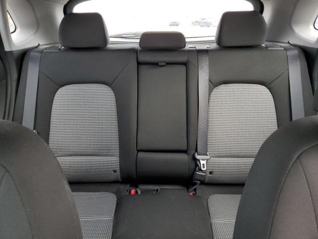 2018 HYUNDAI KONA SE - KM8K12AA7JU170533