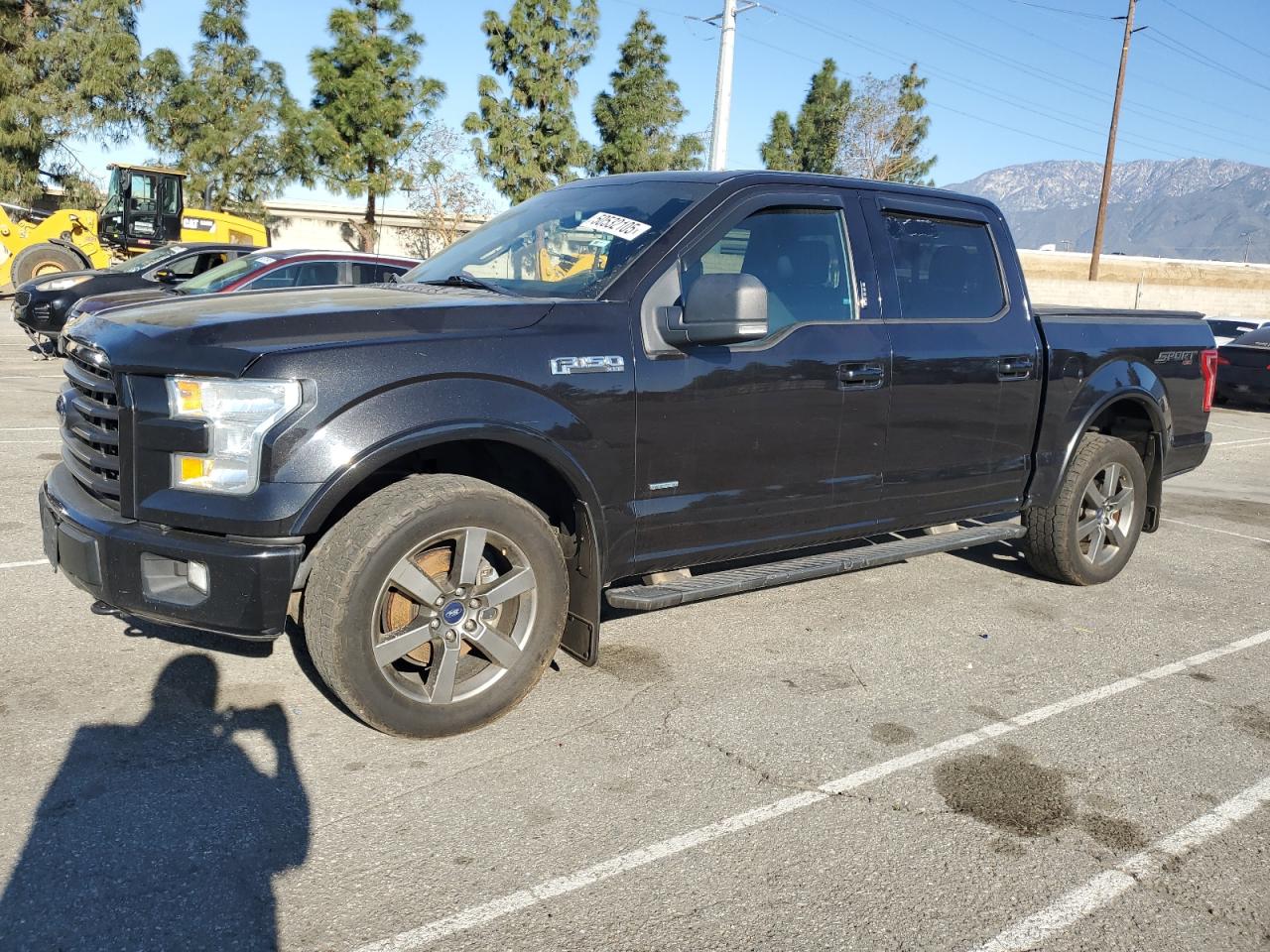 FORD F-150 SUPERCREW