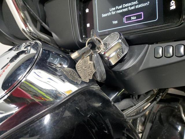 2020 HARLEY-DAVIDSON FLHX 1HD1KBC11LB671893
