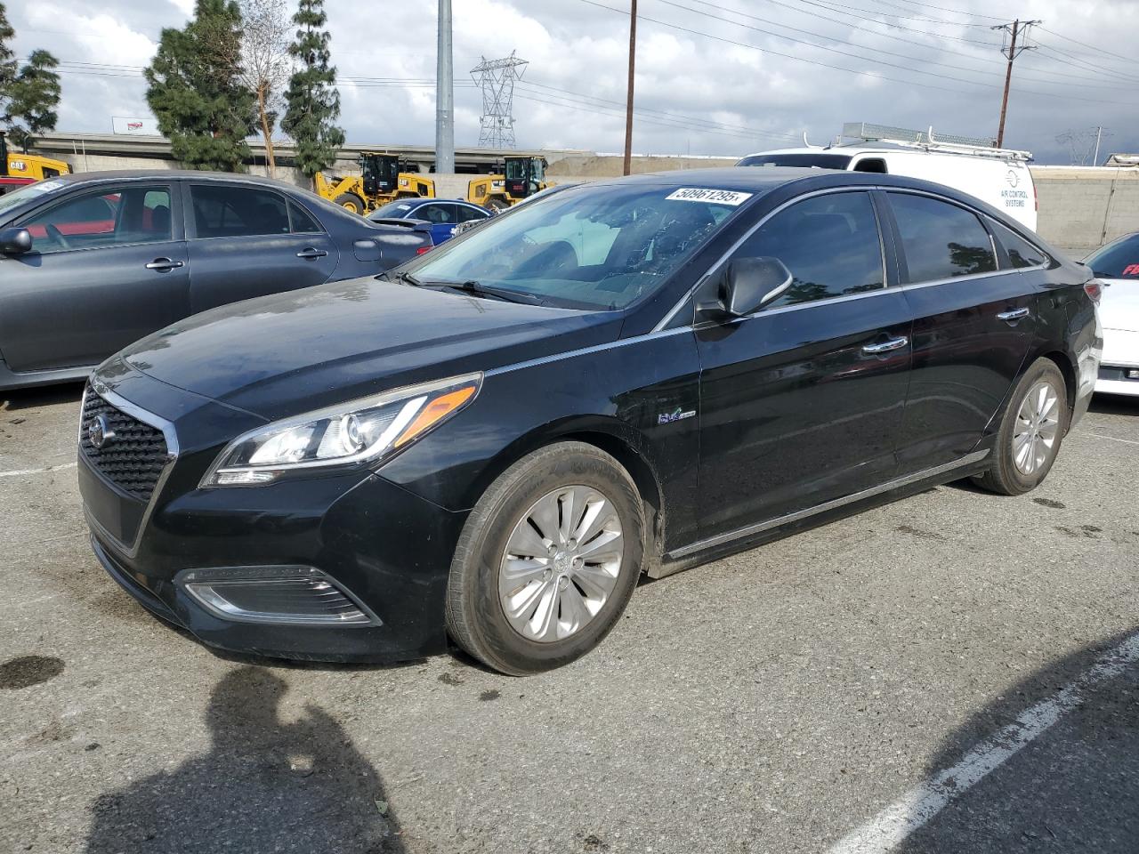 HYUNDAI SONATA HYBRID