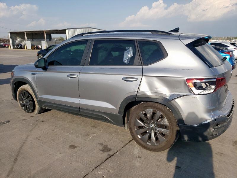 Vin: 3vvdx7b22pm381573, lot: 50557915, volkswagen taos s s 20232