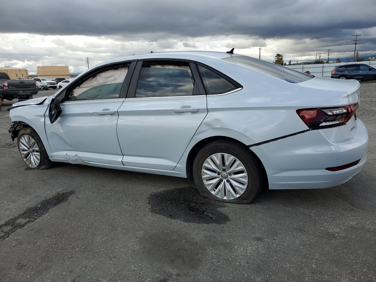 VOLKSWAGEN JETTA S