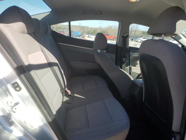 2019 HYUNDAI ELANTRA SE - KMHD84LF5KU809082
