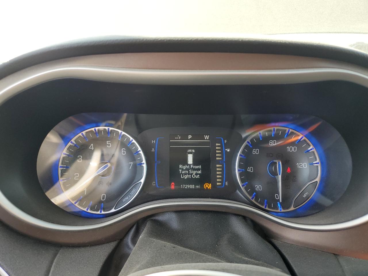 CHRYSLER PACIFICA LX