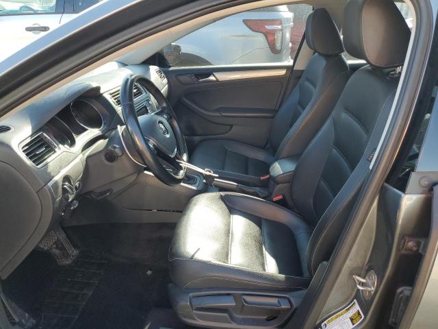 2018 VOLKSWAGEN JETTA SE - 3VWDB7AJ4JM263342