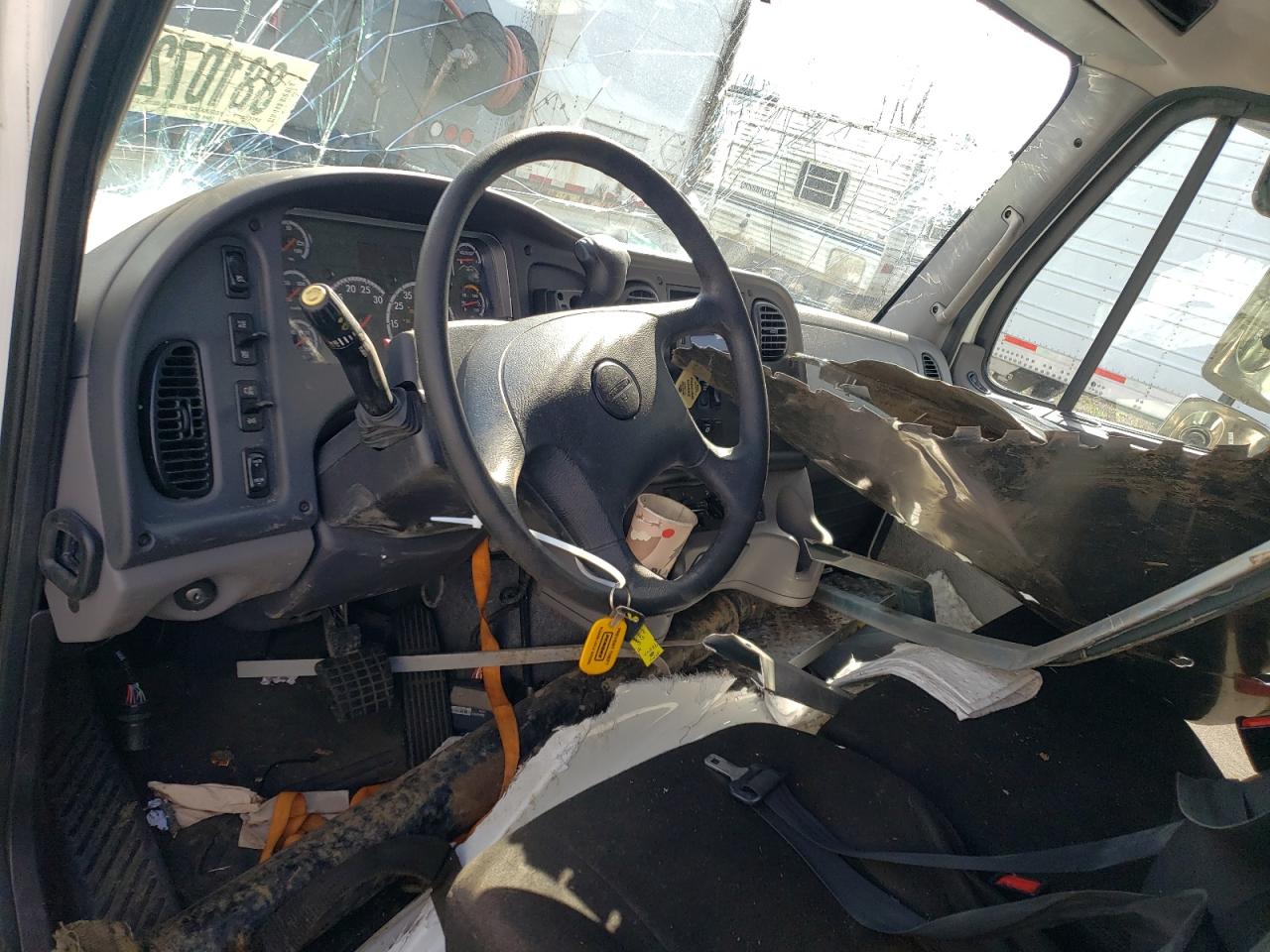 Lot #3247767217 2022 FREIGHTLINER M2