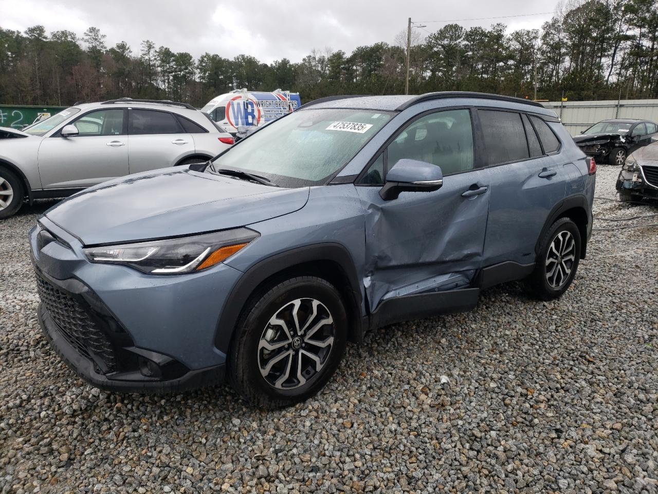 TOYOTA COROLLA CROSS SE