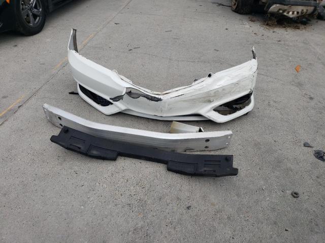 2018 ACURA ILX BASE W - 19UDE2F30JA000156
