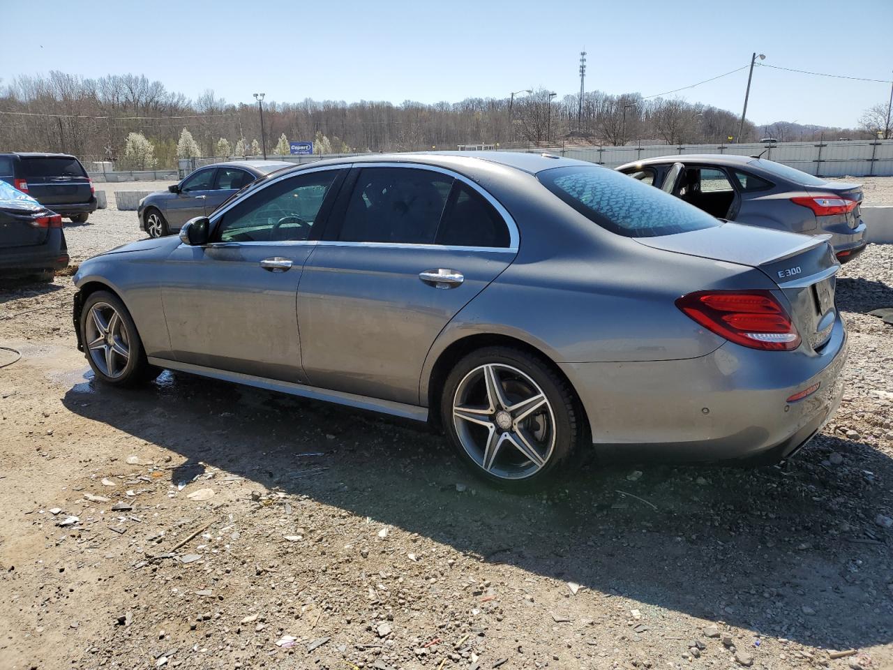 MERCEDES-BENZ E-CLASS 300 4MATIC