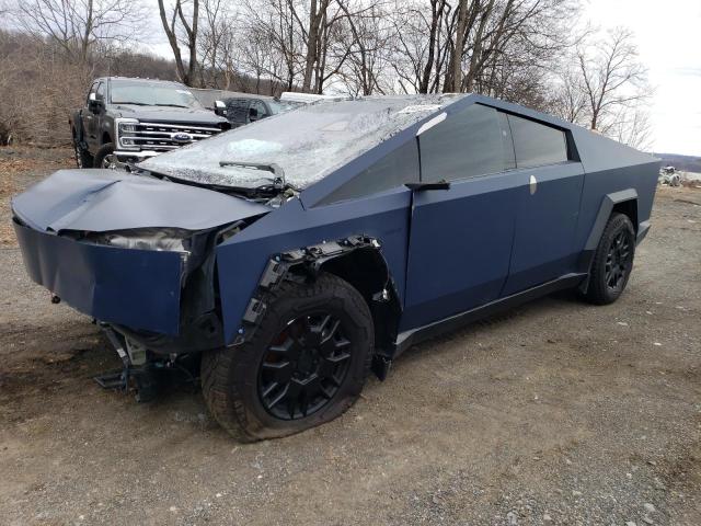 TESLA CYBERTRUCK