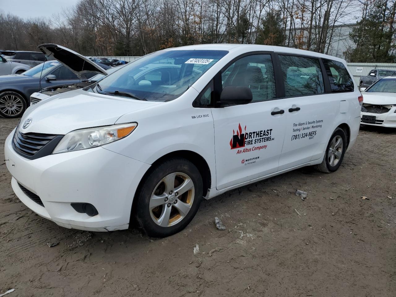 TOYOTA SIENNA