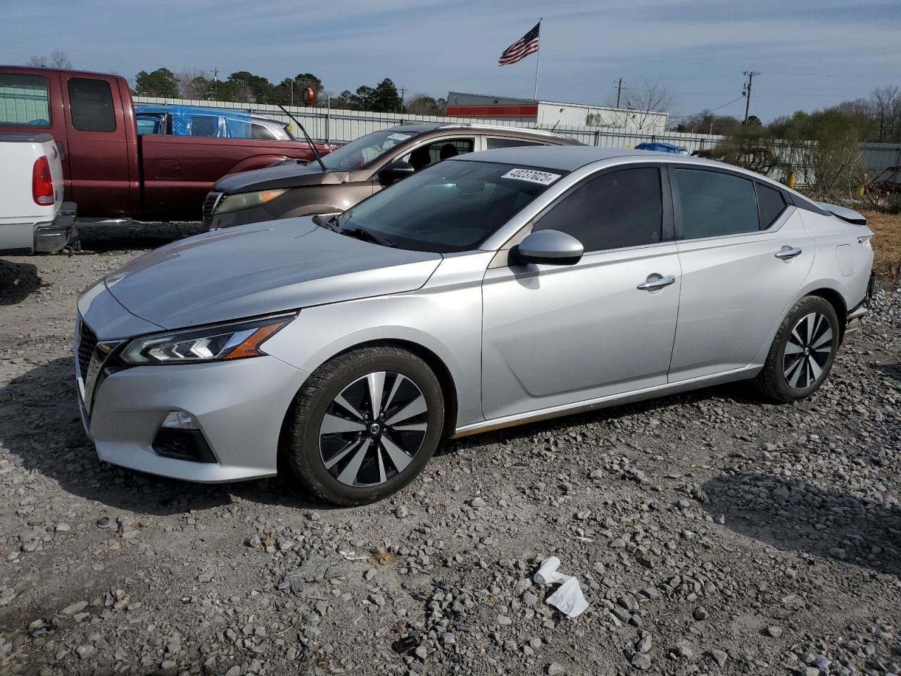 NISSAN ALTIMA SV