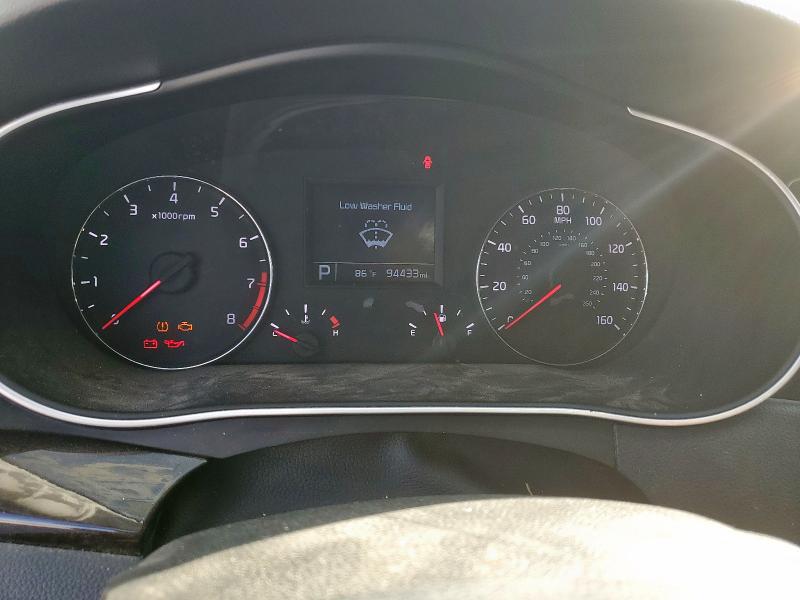 2016 KIA CADENZA LU KNALN4D72G5215760