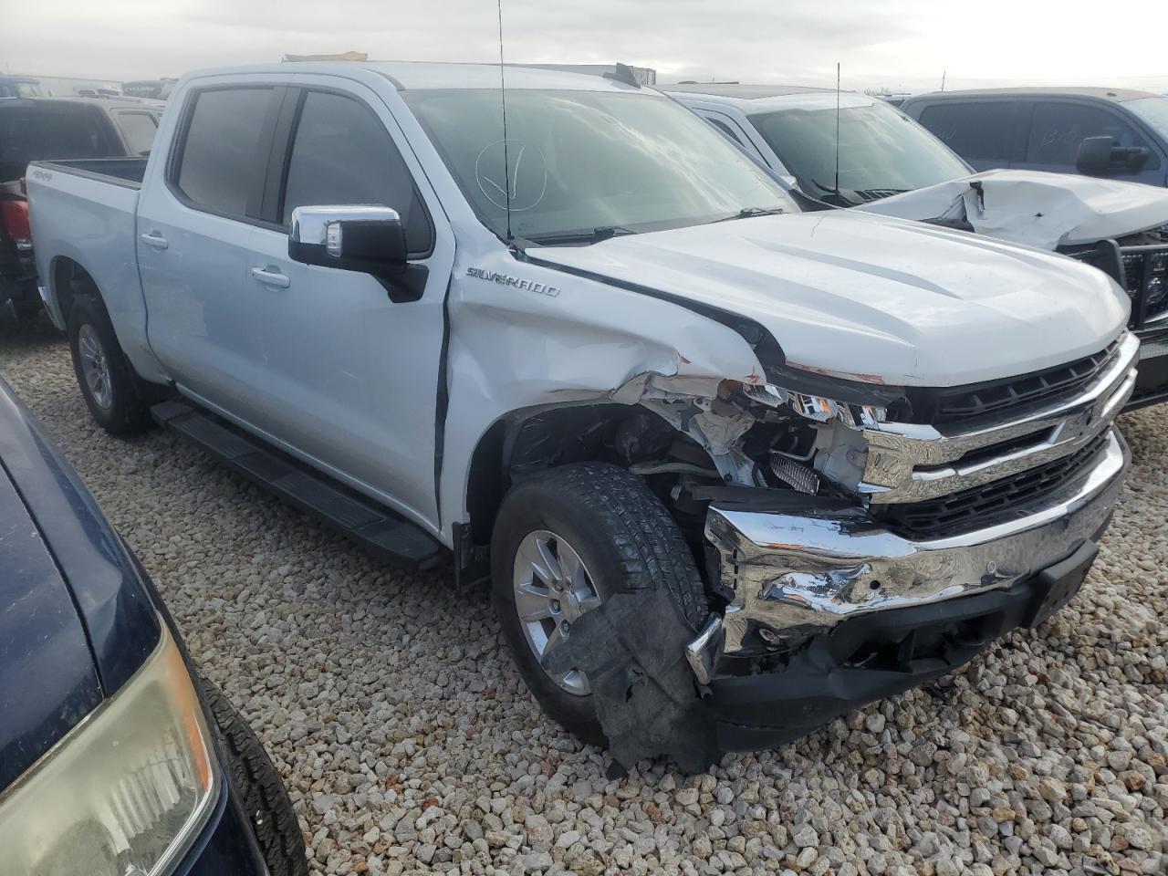 CHEVROLET SILVERADO K1500 LT