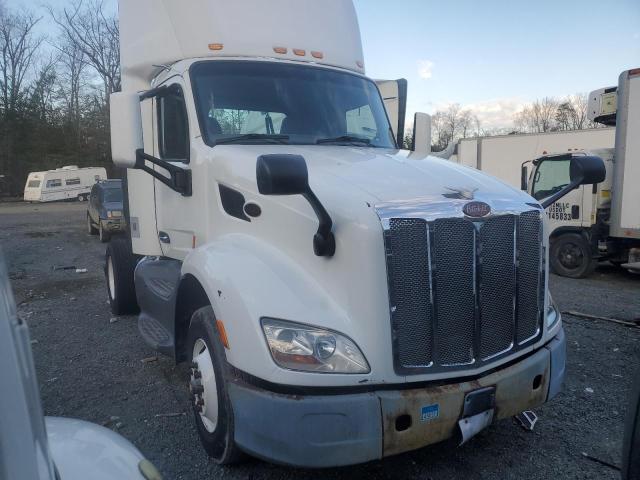 PETERBILT 579 2016 white tractor diesel 1XPBA48X0GD361714 photo #1