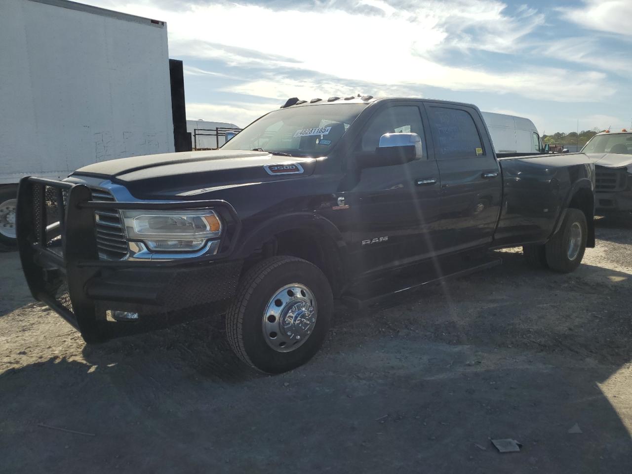 RAM 3500 LARAMIE