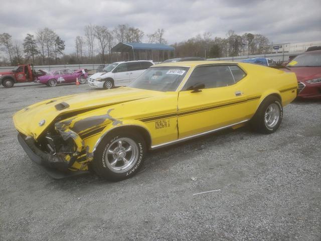 FORD MUSTANG