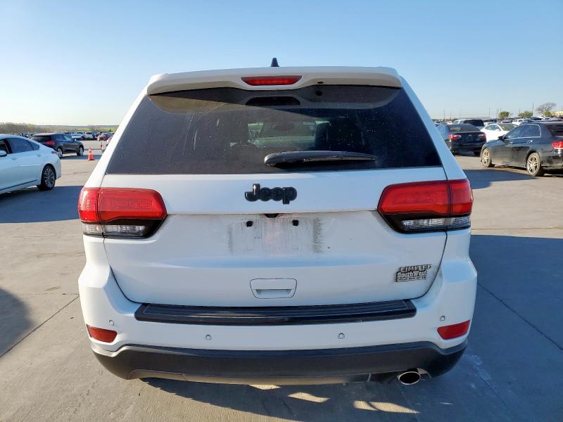 2018 JEEP GRAND CHER - 1C4RJEBG4JC368564