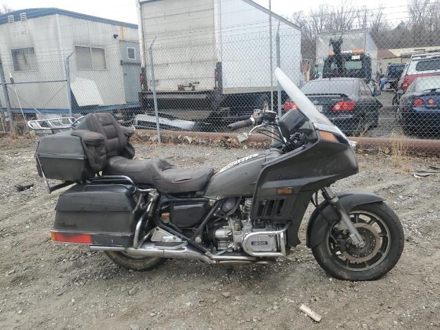 HONDA GL1200 A 1984 1HFSC1420EA031340 photo #1