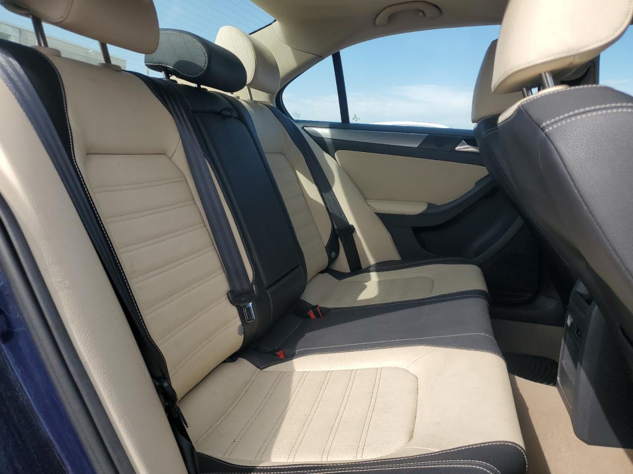 VOLKSWAGEN JETTA SEL