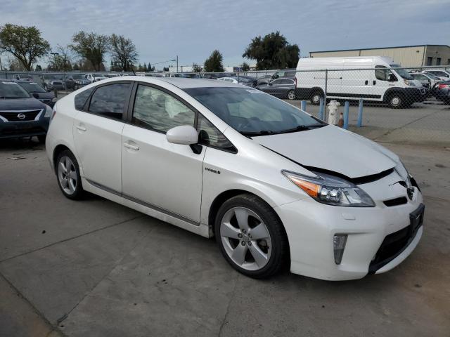 Vin: jtdkn3duxe1819902, lot: 49551195, toyota prius 20144