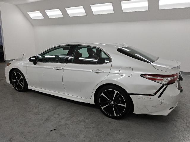TOYOTA CAMRY XSE 2019 4T1B61HK1KU742028 photo #3
