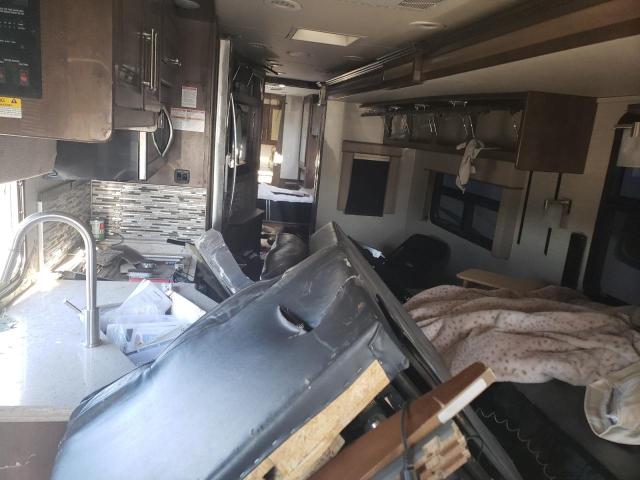 2019 FORD F53 #3265971520