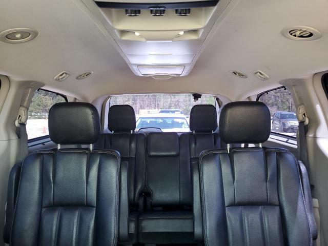 2015 CHRYSLER TOWN & COU - 2C4RC1BG1FR706620