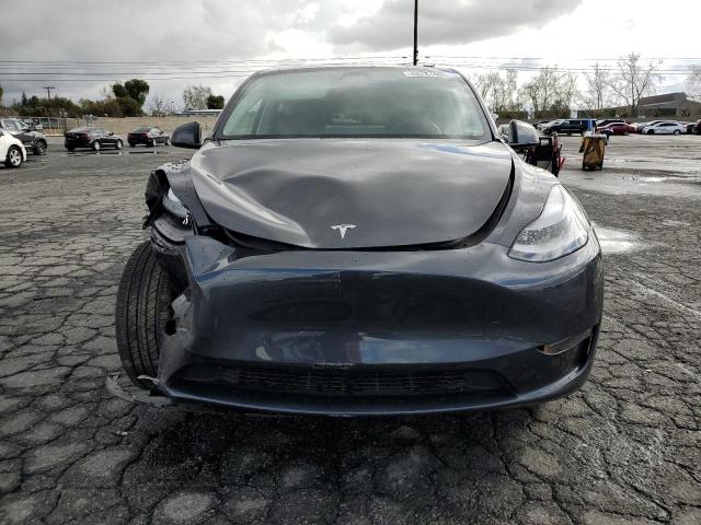 2024 TESLA MODEL Y - 7SAYGAEE1RF107617