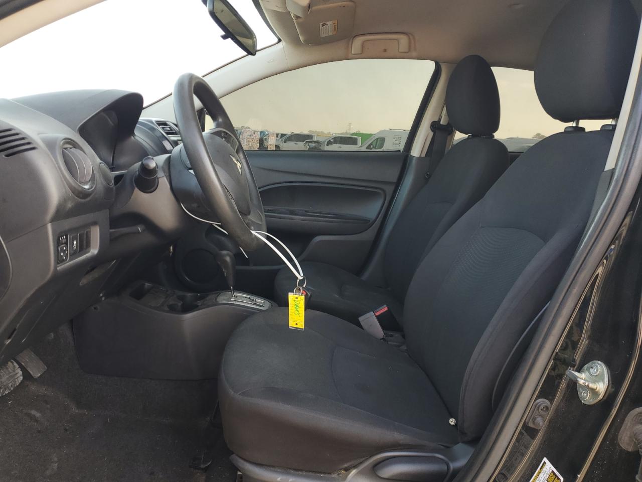 MITSUBISHI MIRAGE G4 ES