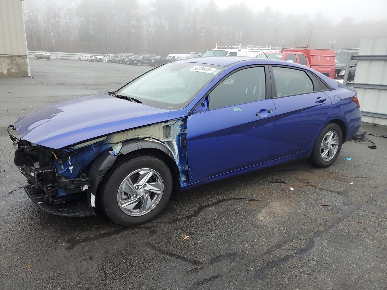 HYUNDAI ELANTRA SE