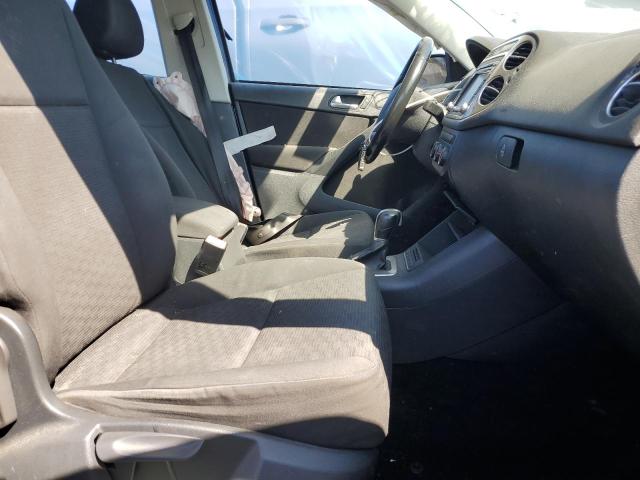 2015 VOLKSWAGEN TIGUAN S - WVGAV7AX5FW571642