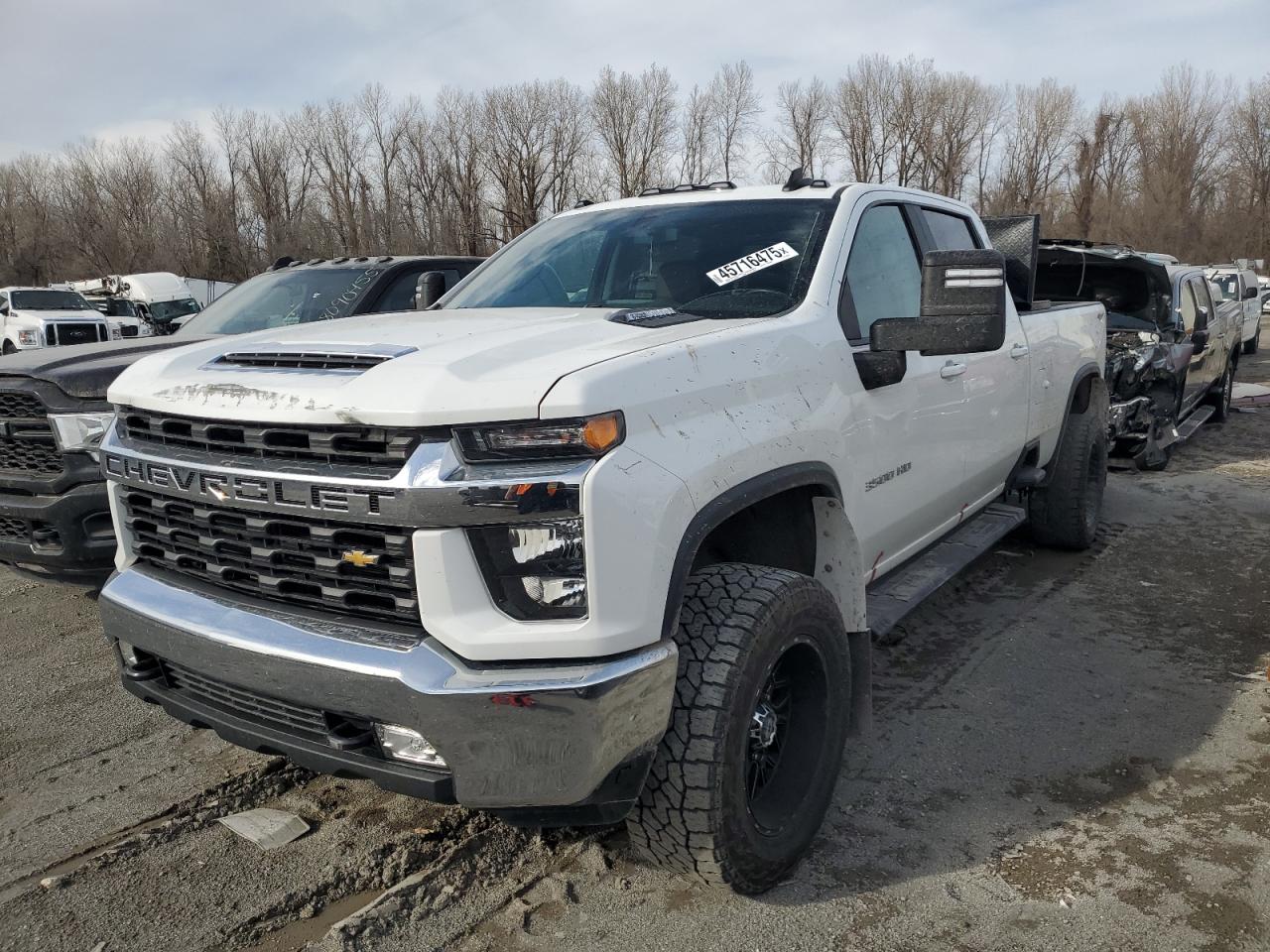 CHEVROLET SILVERADO K3500 LT