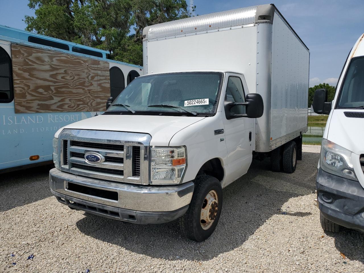 FORD ECONOLINE E350 SUPER DUTY CUTAWAY VAN