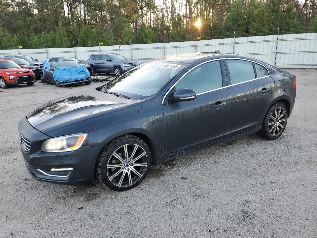 VOLVO S60 PLATINUM