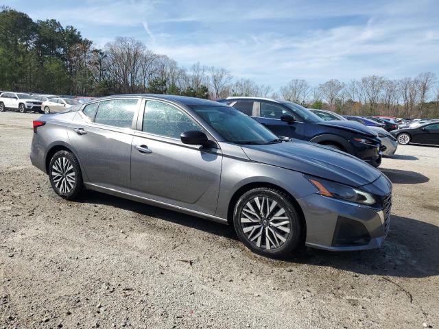 Vin: 1n4bl4dv1rn353558, lot: 49851275, nissan altima sv 20244