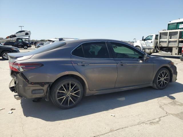 Vin: 4t1g11ak9mu422411, lot: 49732285, toyota camry se 20213