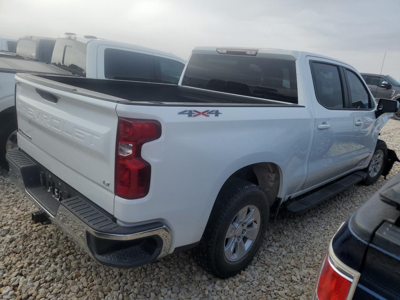 CHEVROLET SILVERADO K1500 LT