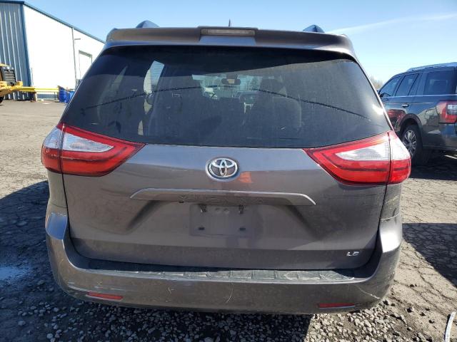 2019 TOYOTA SIENNA LE - 5TDKZ3DCXKS997321