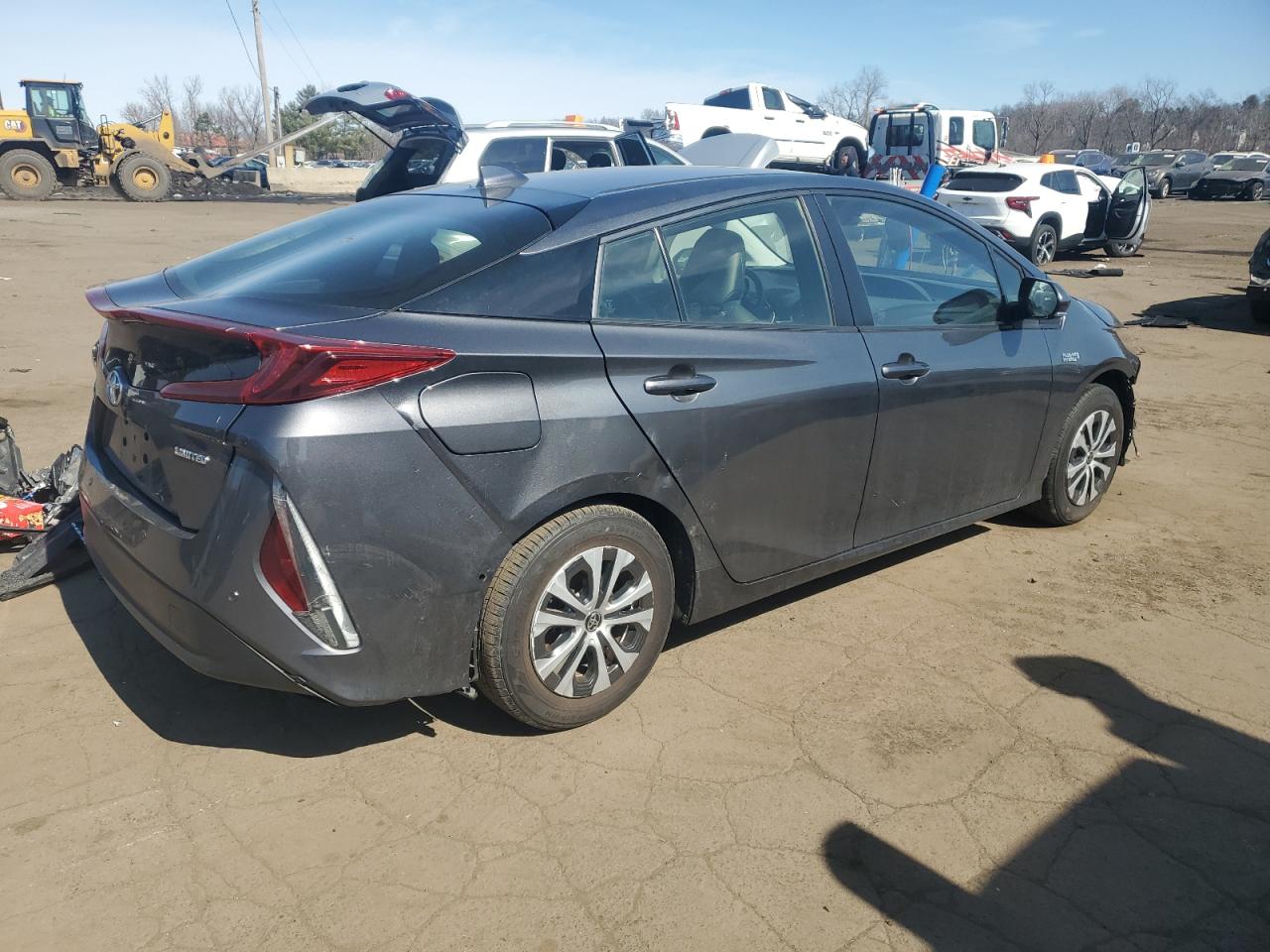 TOYOTA PRIUS PRIME LE