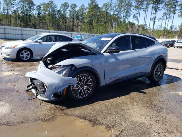 FORD MUSTANG PREMIUM