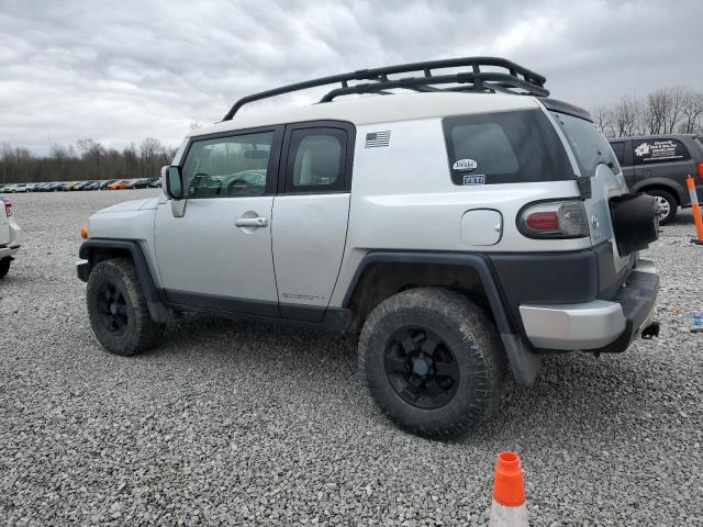 TOYOTA FJ CRUISER 2007 silver 4dr spor gas JTEBU11F270017376 photo #3