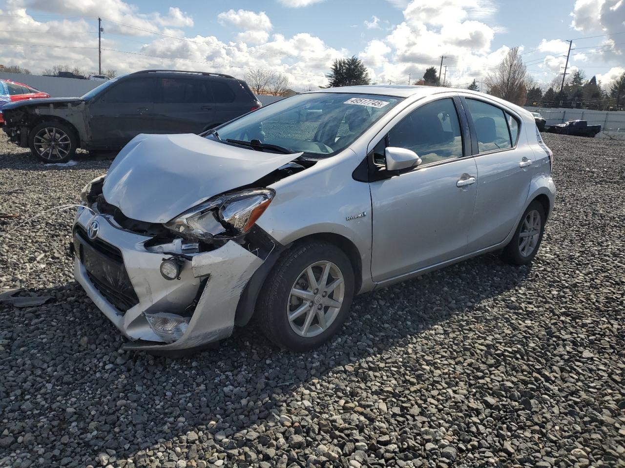 TOYOTA PRIUS C
